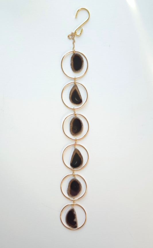 Agate Window Chain - Black